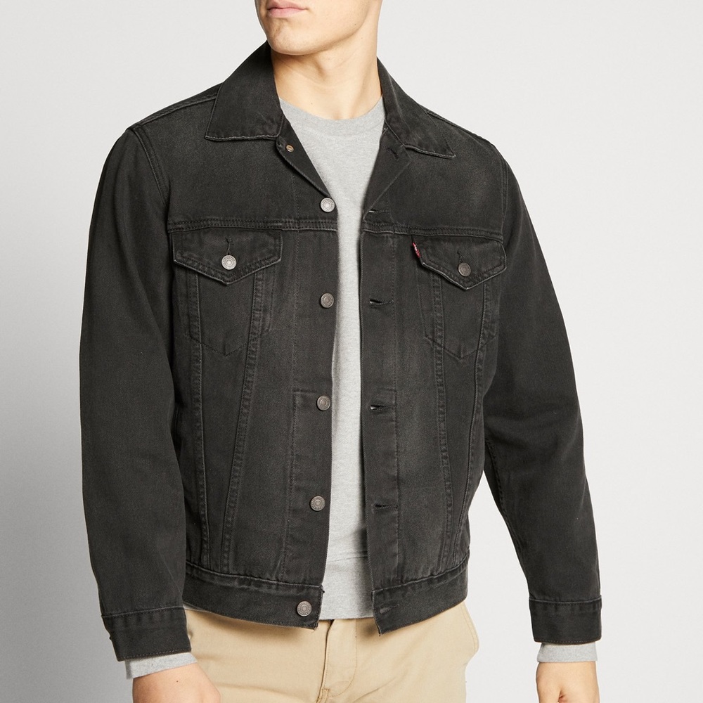 Levi’s Vintage Fit Trucker Jacket - Size Medium